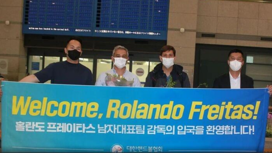 Rolando Freitas faz história e torna-se o primeiro estrangeiro a treinar a Coreia do Sul