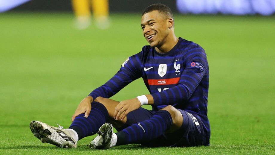 Ex-jogador do Benfica arrasa Mbappé: «É um otário com sorte»