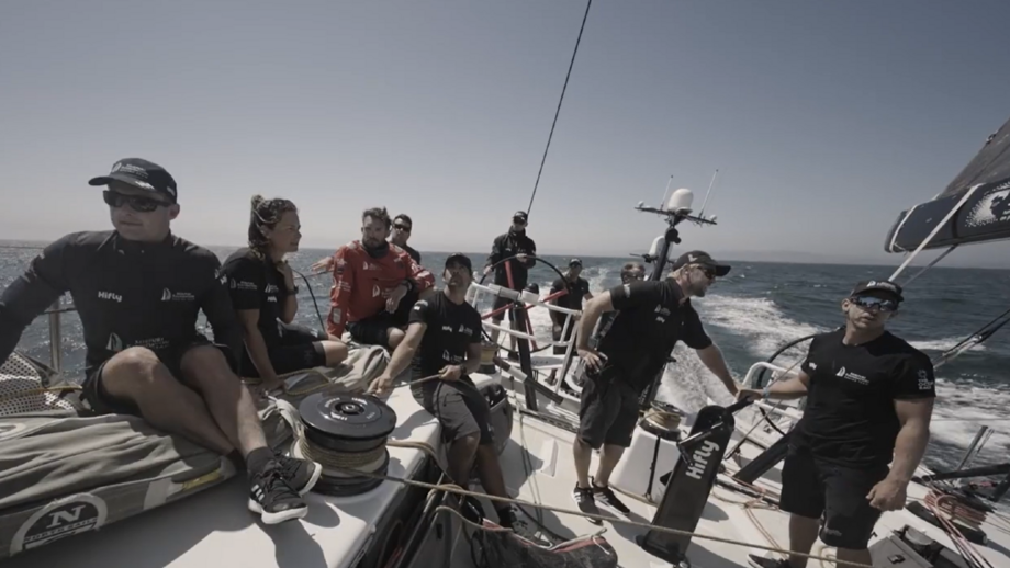 Terceira edição da Mirpuri Foundation Sailing Trophy arranca com pouco vento em Cascais