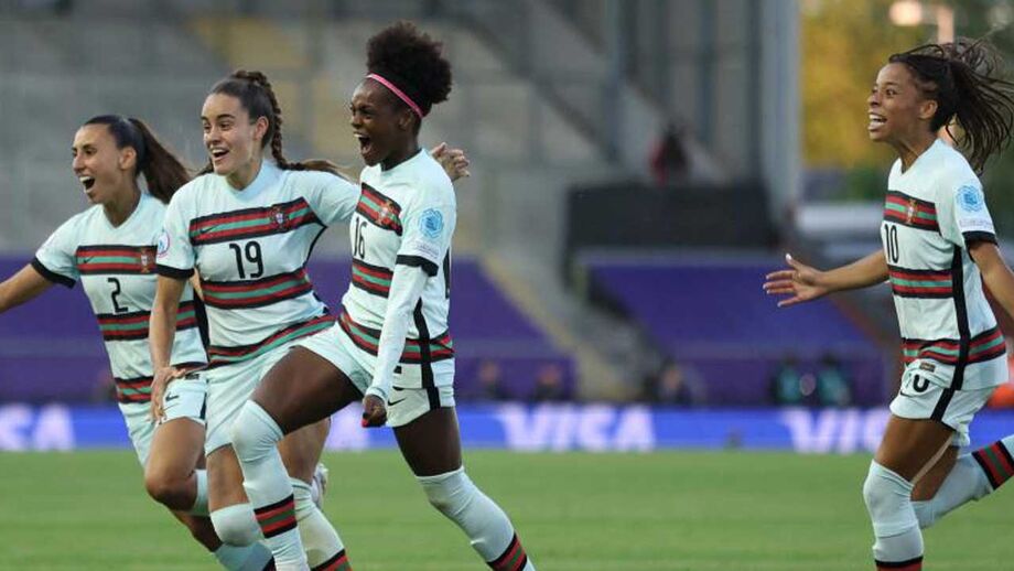 Carla Couto explica 'boom' do futebol feminino: «Quando se joga bem, o público sente-se atraído»