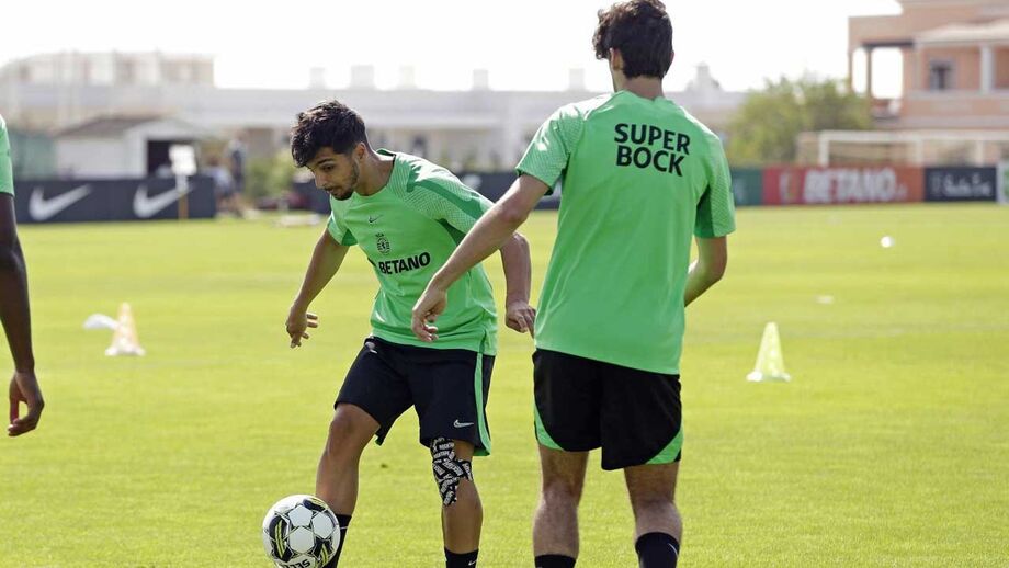 Rochinha: «Quando somos novos olhamos para as carreiras do Cristiano e outros craques e achamos que vai ser fácil»