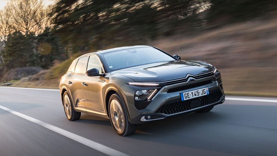Citroën C5X entra em Portugal
