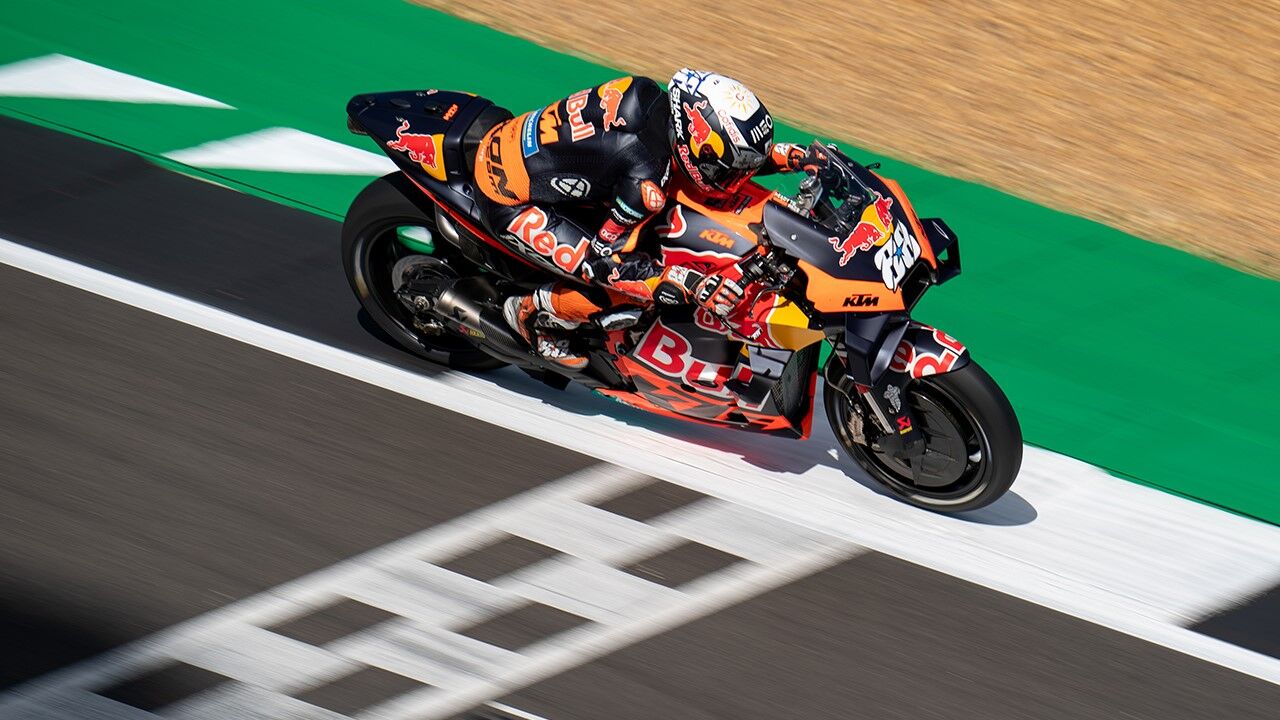 Na corrida do regresso ao MotoGP, um oitavo lugar para Miguel Oliveira