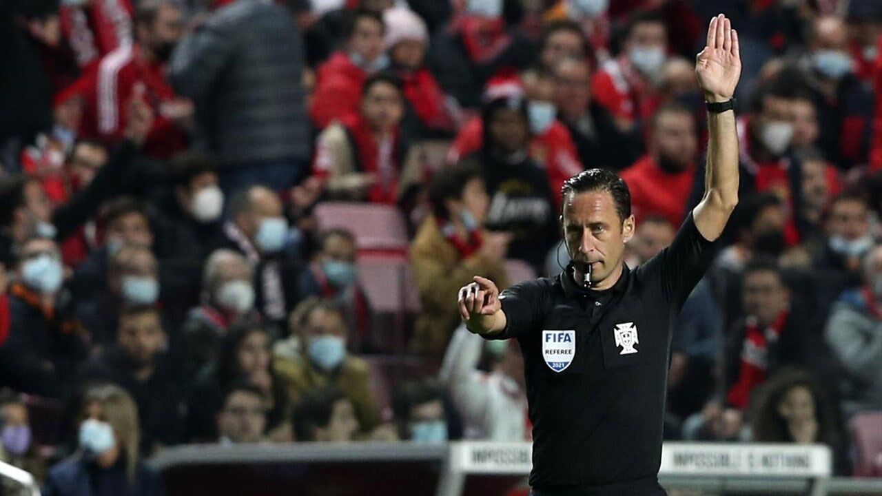 Artur Soares Dias vai estar no Benfica-Paços de Ferreira, em atraso da 3.ª jornada