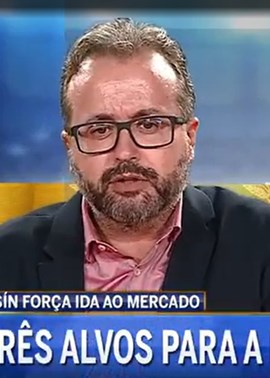 VÍDEO: Empate madrugador entre Famalicão e Estoril (1-1) - TVI Notícias