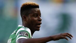 Sporting empresta Doumbia ao Alanyaspor