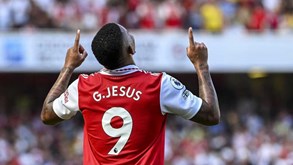 Arsenal bate Leicester com 'show' de Gabriel Jesus