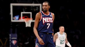 «Kevin Durant parece-me uma pessoa miserável, um fracasso completo»
