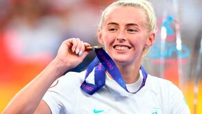 'Heroína' Chloe Kelly continua a somar sucessos: Da formação no Everton à 'coroação' em Wembley  