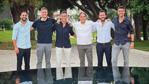 Nuno Gomes à mesa com Hugo Viana e Rúben Amorim: «A celebrar a amizade!»