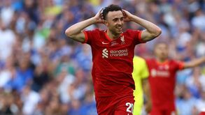 Diogo Jota renova por 