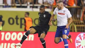 A crónica do Hajduk Split-V. Guimarães, 3-1: eliminatória a fugir com tiros nos pés