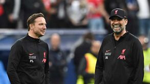 Adjunto de Klopp lembra negociações por Luis Díaz: «Tive de saltar da cama...»