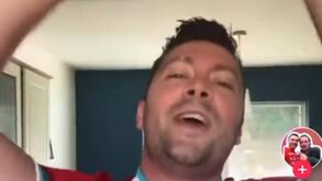 Darwin já tem uma canção no Liverpool: «Veio do Benfica para o grande vermelho»