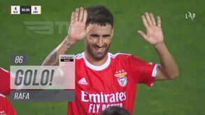 Bah cruzou, Rafa finalizou: o golo que selou a goleada do Benfica diante do Arouca