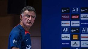 Galtier vai começar época no PSG com diploma de treinador... expirado