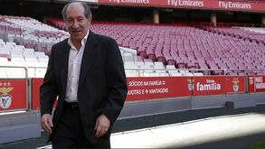 Morreu Fernando Chalana