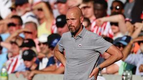 Erik ten Hag: «Precisamos de jogadores novos e de qualidade»