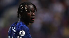 Trevoh Chalobah de saída do Chelsea: Defesa, modelo e homem que não gosta de festas