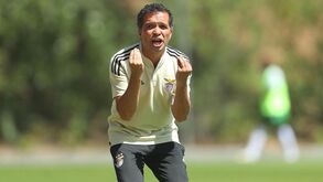 Treinador do Benfica B pede 