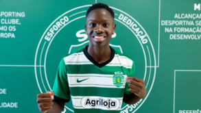 Brandão Baptista assina contrato de formação com o Sporting