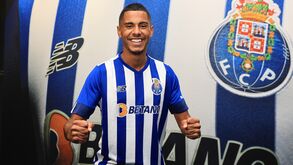 Avançado Luís Mota assinou pelo FC Porto até 2025