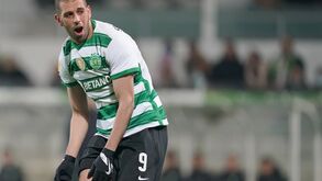 Slimani sai pela metade: avançado diz adeus ao Sporting e recebe 50% do ano de contrato