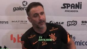 Vítor Pereira deixa críticas à arbitragem e fala num 'terreno miserável'