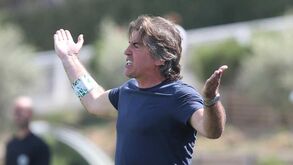 Sá Pinto punido com um mês de suspensão e multa de 2.680 euros