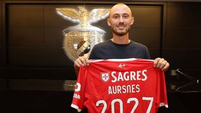 Fredrik Aursnes despede-se do Feyenoord: «Não esperava sair ao fim de uma época»