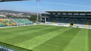 O insólito convite do P. Ferreira aos fãs de Coldplay: «Podes ouvi-los num estádio por um preço bem mais barato»