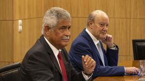 «Garanto-te que no Porto nunca eras detido»: Vieira revela conversa com Pinto da Costa