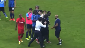 Balotelli quase chegou a vias de facto com o próprio treinador no final do jogo