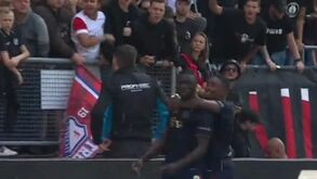 Brobbey alvo de cânticos racistas: « Deixem-nos falar, pois no final nós ganhámos e eles perderam»