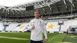 Sporting fecha porta a Arthur Melo
