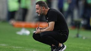 Corinthians volta às vitórias mas Vítor Pereira deixa aviso: «Não sou de criar ilusões»