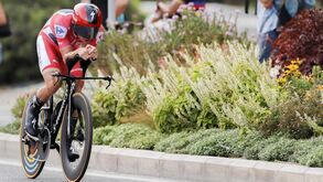 Remco Evenepoel vence 'crono' e reforça liderança da geral da Vuelta