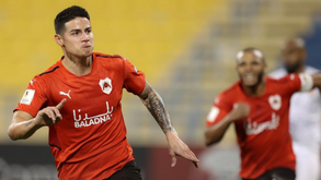 James Rodríguez 'oferece-se' ao Valencia: «Se me chamassem saía já do Qatar e reduzia o salário»
