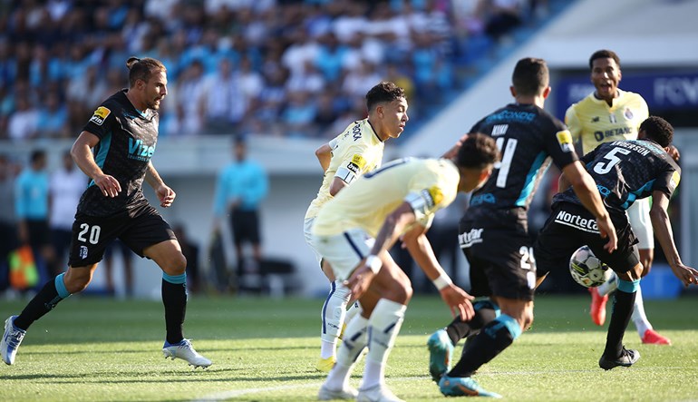 TVI - Hoje é dia de grande jogo na sua TVI. Quem vai assistir ao duelo  entre o FC Porto x Chelsea? #ChampionsEleven Eleven Sports Portugal