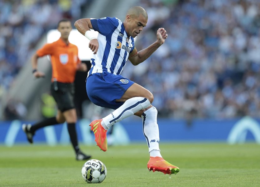 FC Porto-Sporting: 50 jogos de invencibilidade azul? Dragão cheira recorde  nacional - SIC Notícias