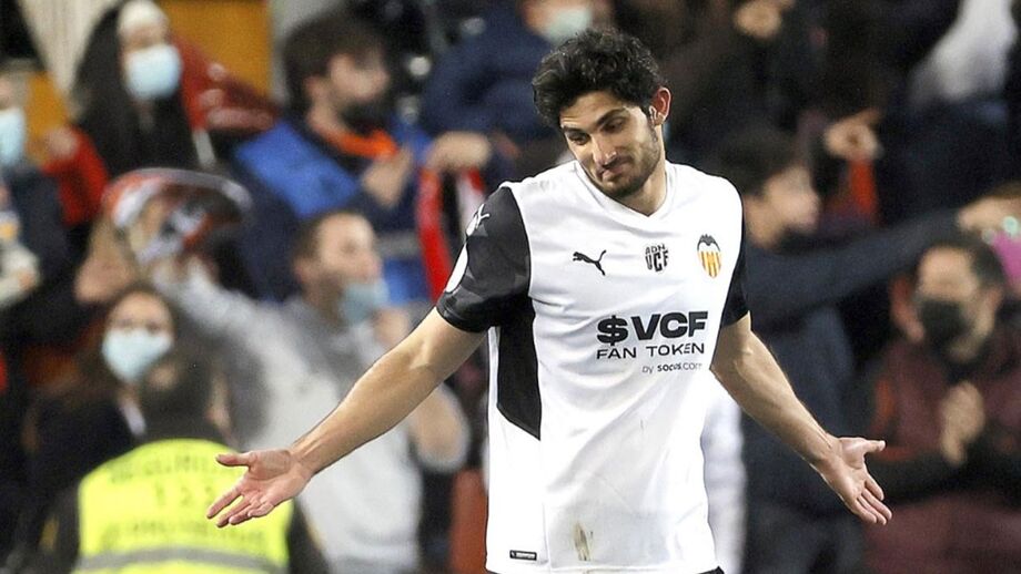 Gattuso: «O Valencia recebeu um proposta de muito dinheiro pelo Gonçalo Guedes. Vai aceitá-la»