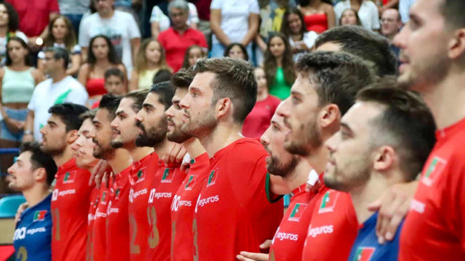 Portugal joga em Montenegro