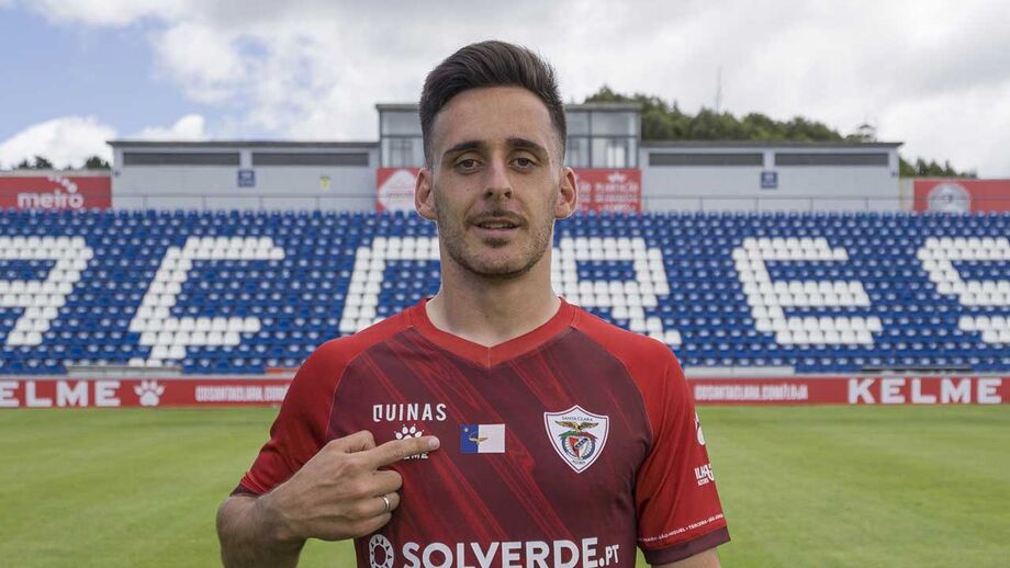 Bruno Almeida chega ao Santa Clara por empréstimo do Trofense