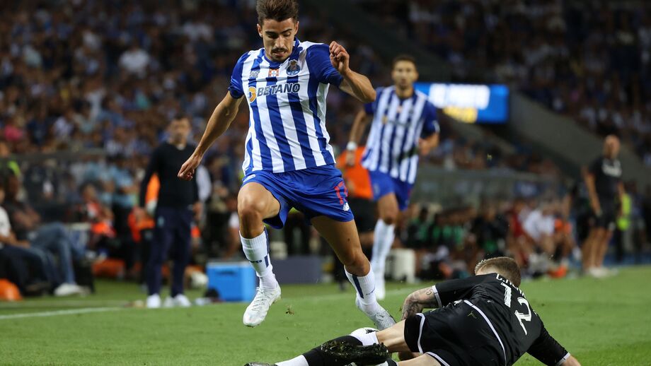 Rodrigo Conceição fica na equipa principal do FC Porto