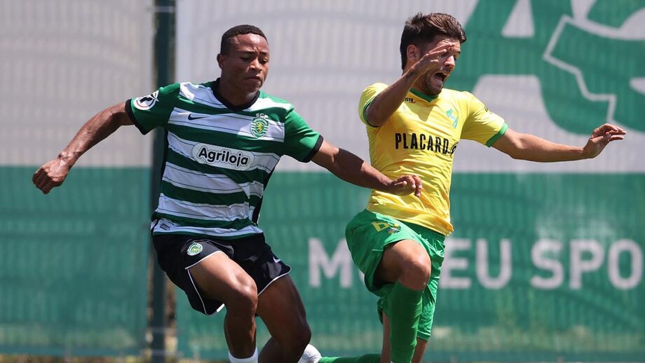 Sub-23 do Sporting voltam a empatar