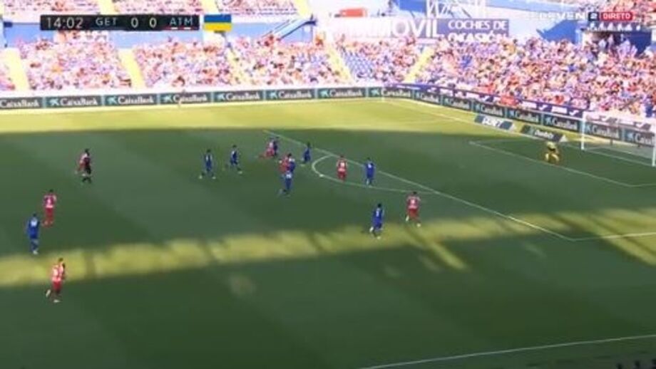 João Félix arranca época a assistir: o passe do português para o golo de Morata frente ao Getafe
