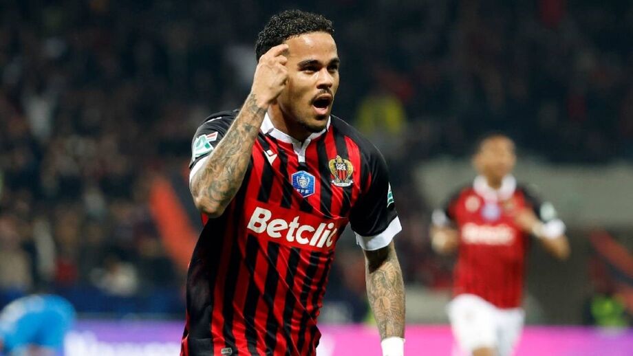 Portugal na rota de Kluivert: Nome com passado, presente e futuro no futebol europeu