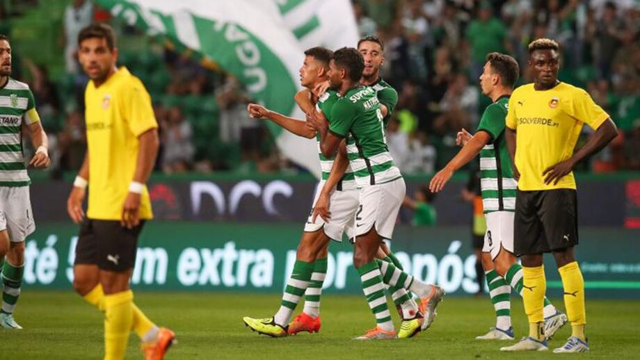 Minuto 67: O jogo estava tranquilo, muito marcado pelo controlo do leão. Até que, no lado esquerdo do ataque sportinguista, Matheus Nunes recebeu a bola, enquadrou-se, olhou a baliza e desferiu uma bomba, de pé direito, que entrou, pelo ar, junto ao poste do lado direito de Jhonatan. Que golaço!  