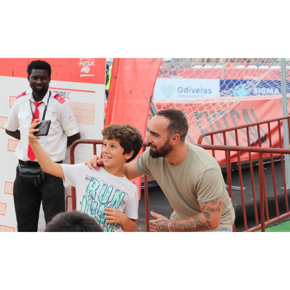 Ricardinho eleito melhor jogador do Mundial de futsal: conheça a lista de  premiados - Futsal - Jornal Record