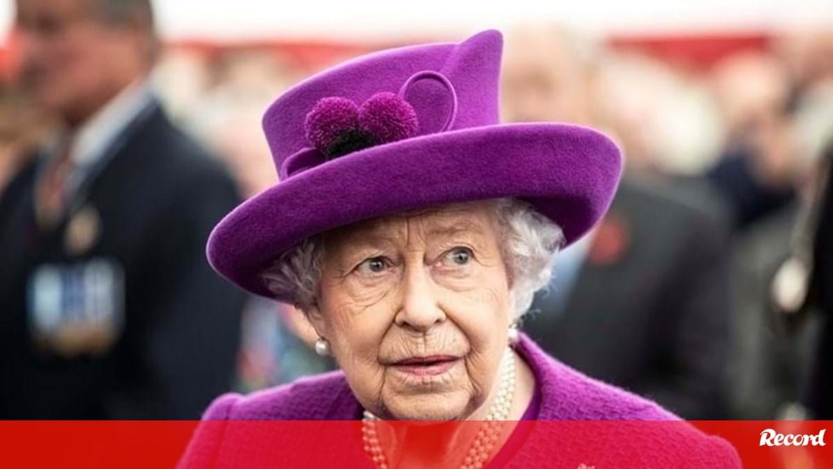Premier League adia jogos por causa do funeral de Elizabeth II
